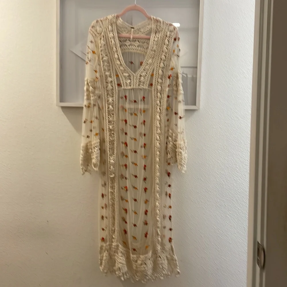 ✨🤍Free people floral finest heart ♥️ crochet dress🤍✨ - Picture 5 of 13